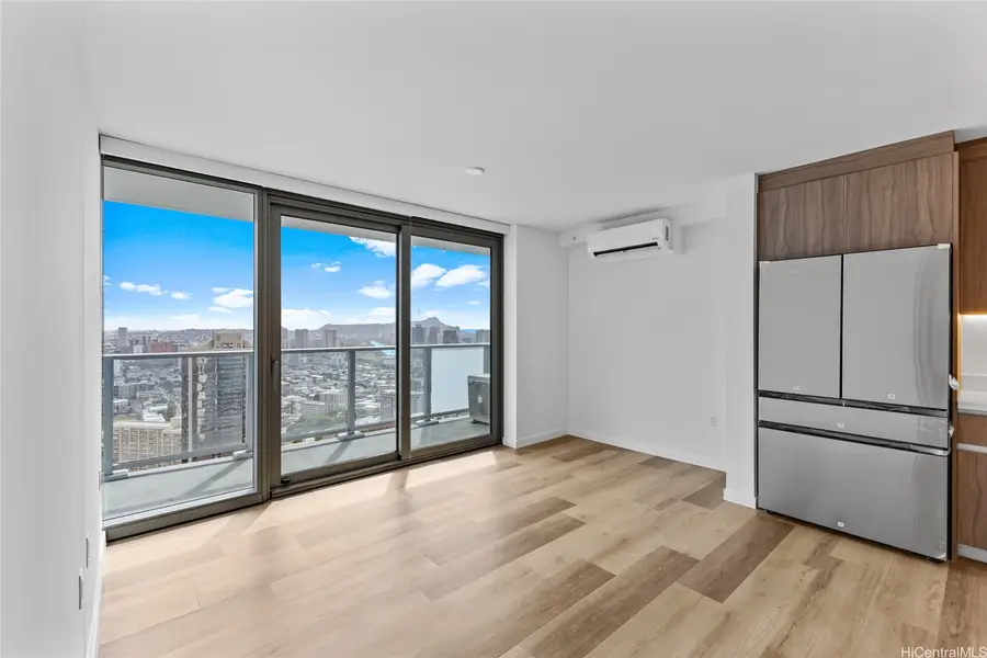 1515 Liona Street #4007, Honolulu, HI 96814 - Image #2