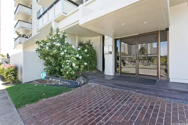 509 University Avenue #703, Honolulu, HI 96826