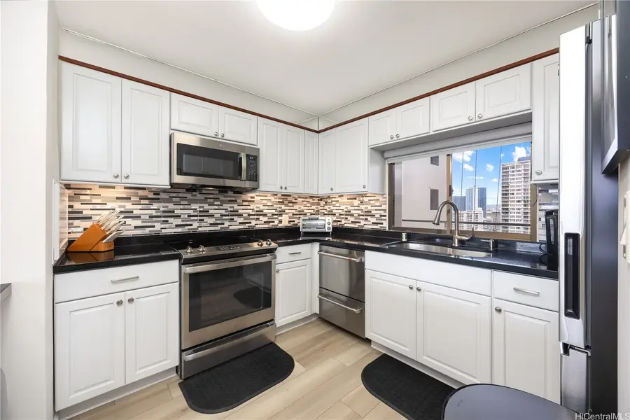 1910 Ala Moana Boulevard #26C, Honolulu, HI 96815 - Image #3