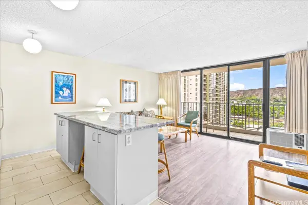 201 Ohua Avenue #1611-1, Honolulu, HI 96815