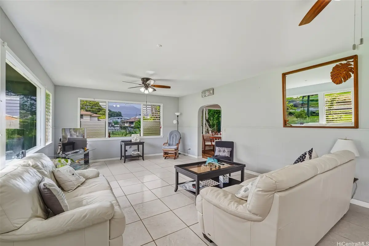 45-3 Kaneohe Bay Drive, Kaneohe, HI 96744 - Image #1