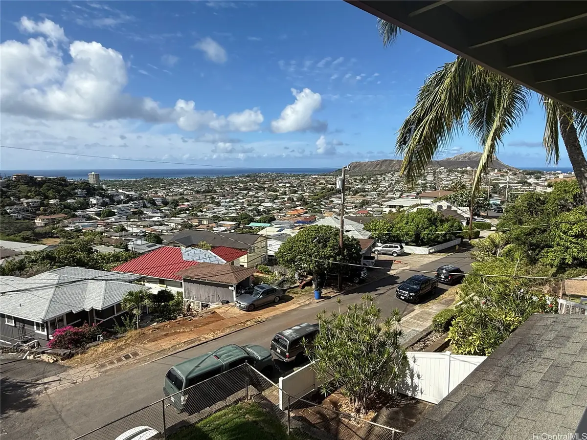 3836 Pukalani Place, Honolulu, HI 96816 - Image #1