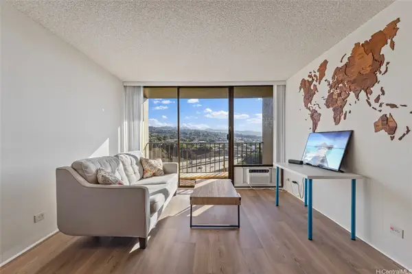 98-500 Koauka Loop #17A, Aiea, HI 96701