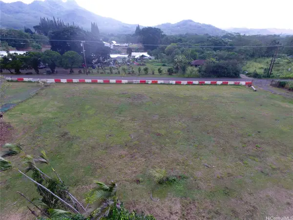 41-820 Kakaina Street, Waimanalo, HI 96795