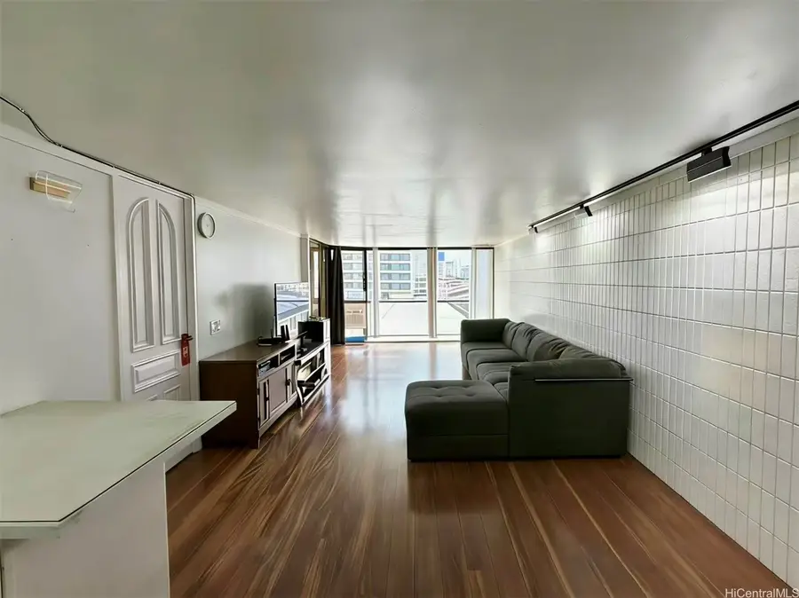 2334 Kapiolani Boulevard #403, Honolulu, HI 96826 - Image #2