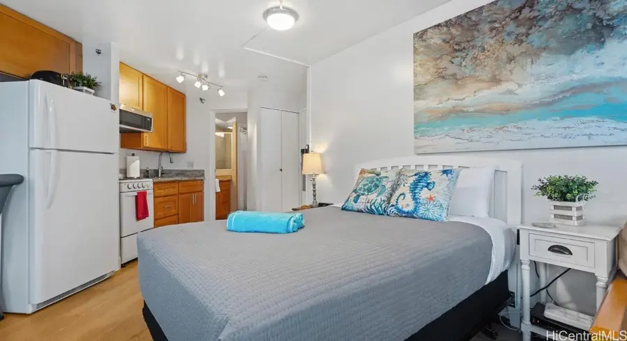 1700 Ala Moana Boulevard #1501, Honolulu, HI 96815 - Image #2