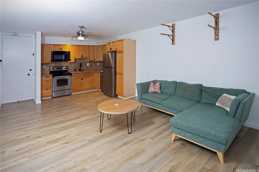 1617 Clark Street #404, Honolulu, HI 96822 - Image #2