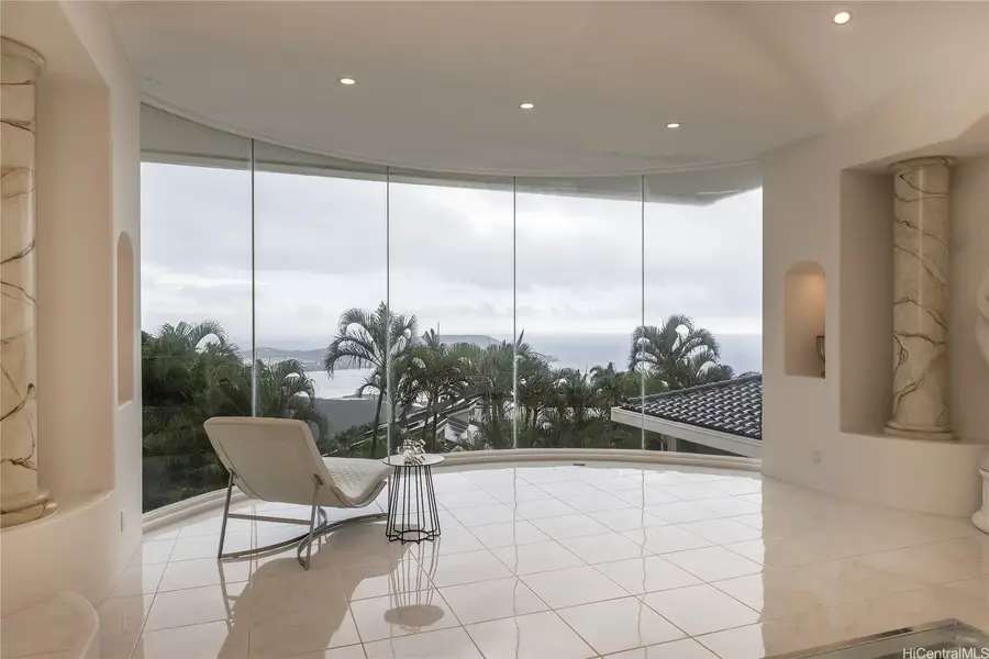 875 Ikena Circle, Honolulu, HI 96821 - Image #2