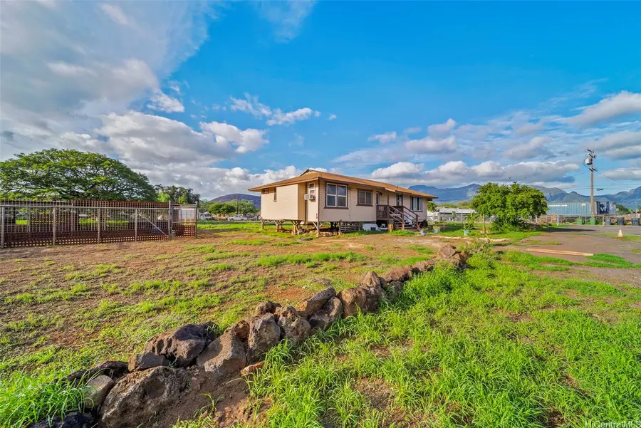 87-879 Apuupuu Road, Waianae, HI 96792 - Image #2