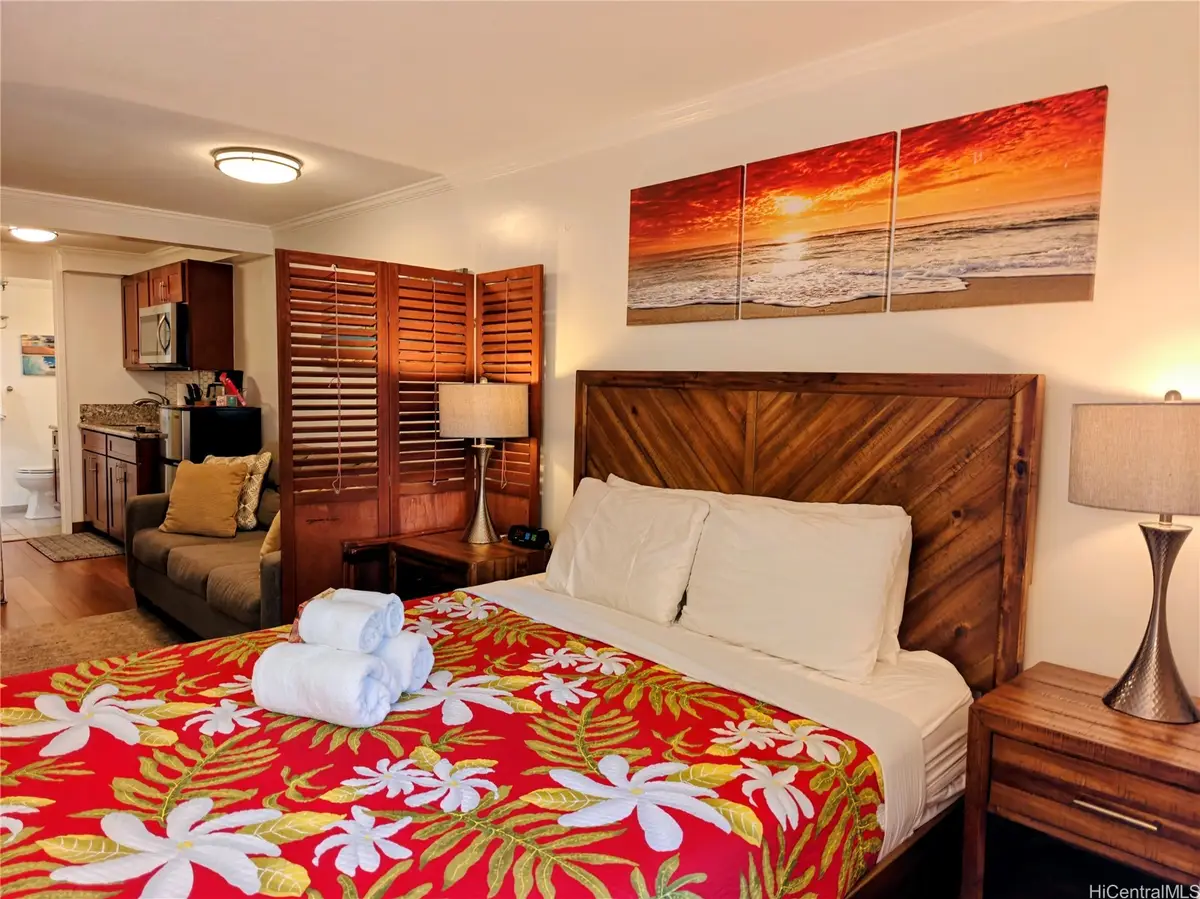 2425 Kuhio Avenue #405, Honolulu, HI 96815 - Image #1