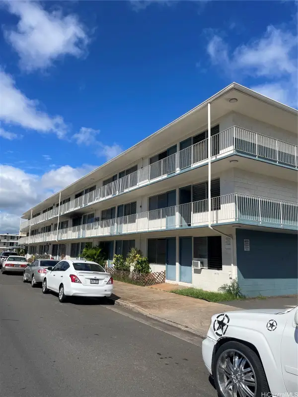 98-142 Lipoa Place #214, Aiea, HI 96701