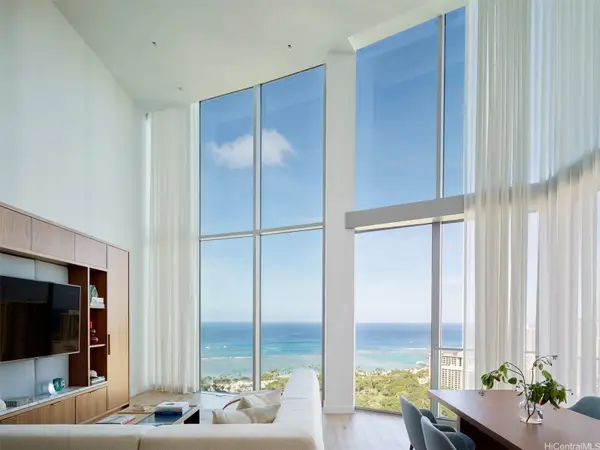 2139 Kuhio Avenue #PH-A, Honolulu, HI 96815