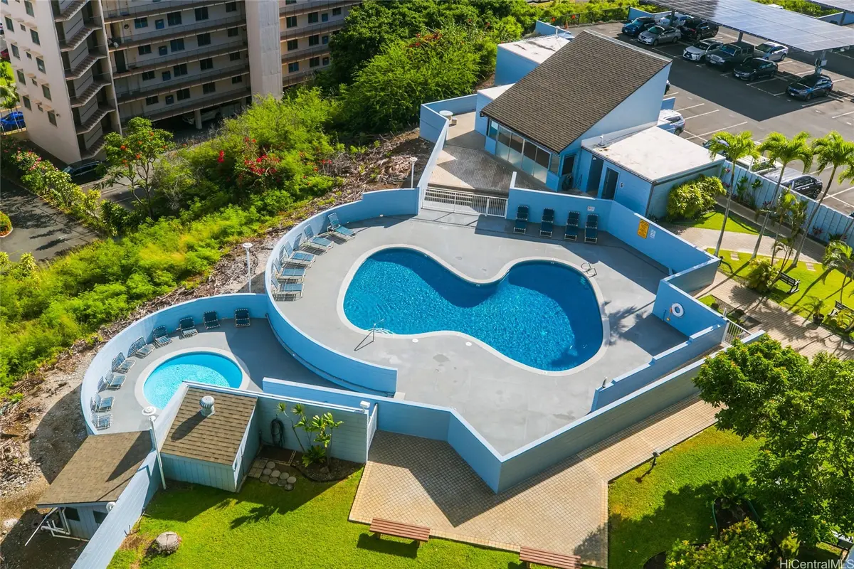 3045 Ala Napuaa Place #302, Honolulu, HI 96818 - Image #1