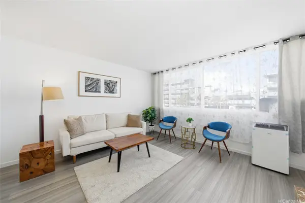 46-232 Kahuhipa Street #B208, Kaneohe, HI 96744