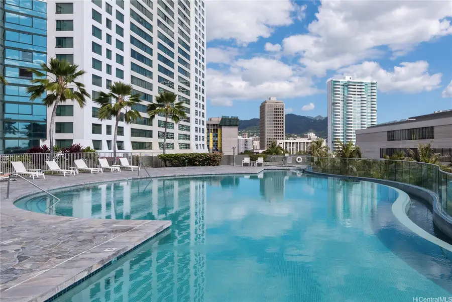 88 Piikoi Street #1811, Honolulu, HI 96814 - Image #2