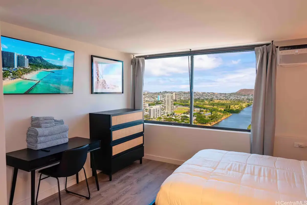 444 Niu Street #3005, Honolulu, HI 96815 - Image #1