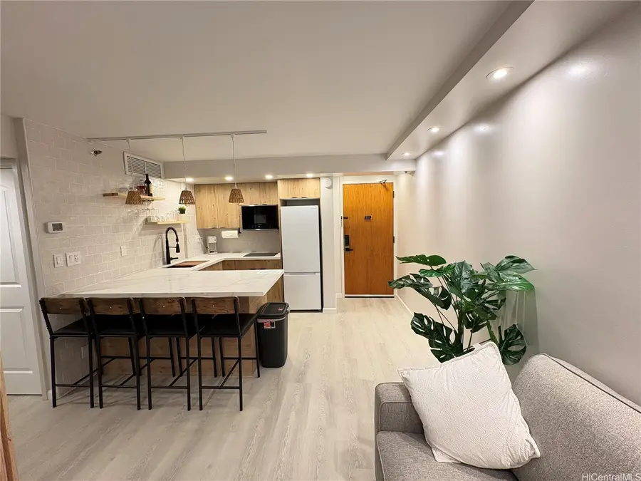 1088 Bishop Street #2101, Honolulu, HI 96813 - Image #3