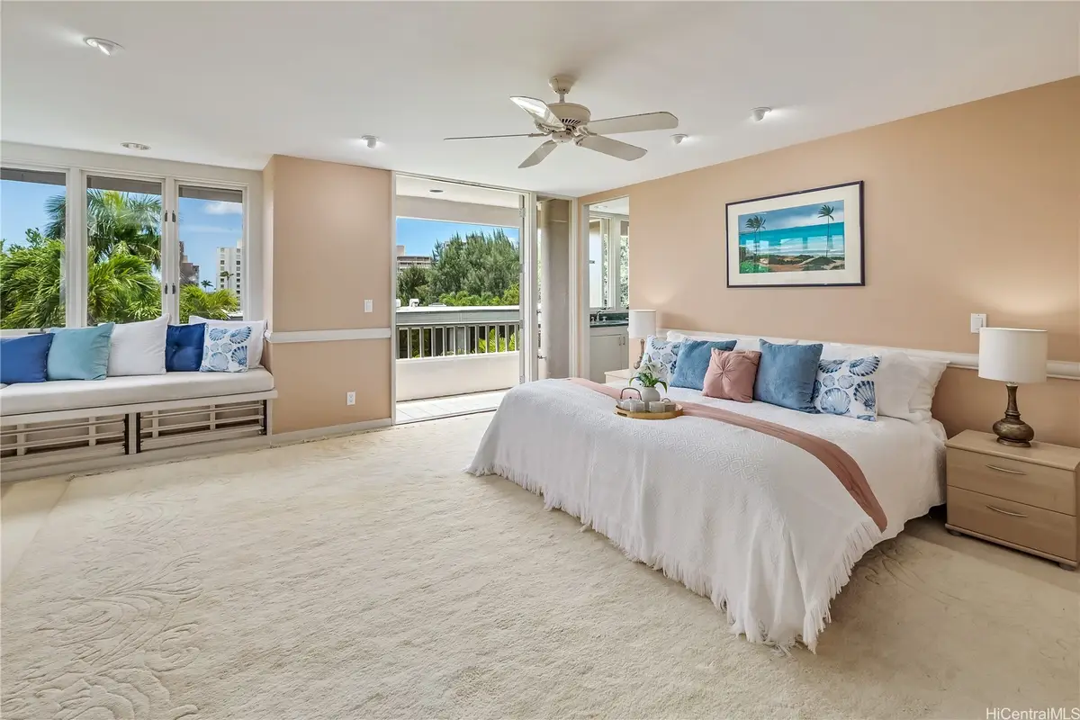 2929 Poni Moi Road #4, Honolulu, HI 96815 - Image #1