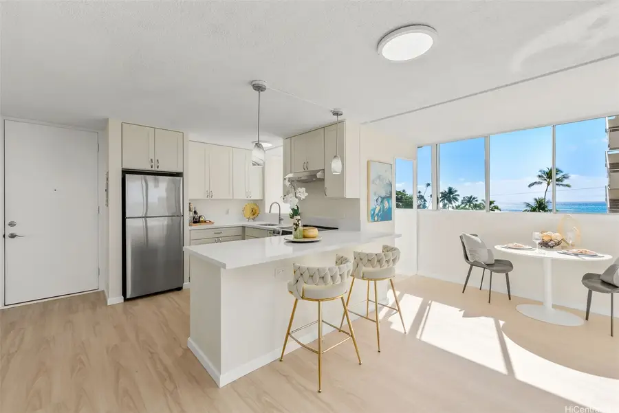 3056 Kalakaua Avenue #5W, Honolulu, HI 96815 - Image #3