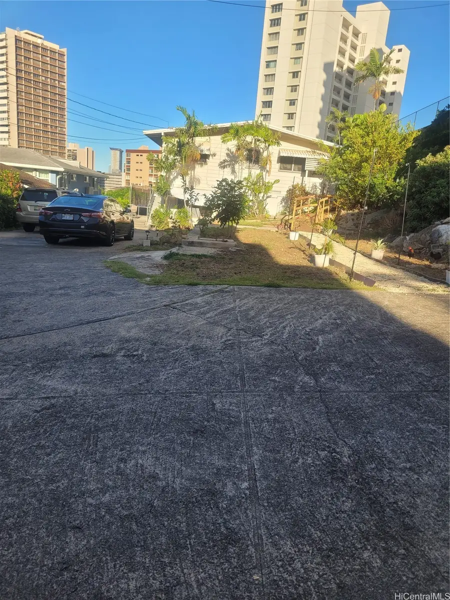 962 Spencer Street, Honolulu, HI 96822 - Image #3