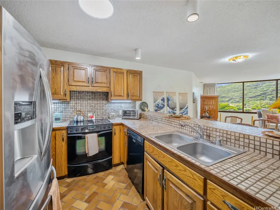 555 Hahaione Street #5C, Honolulu, HI 96825 - Image #2