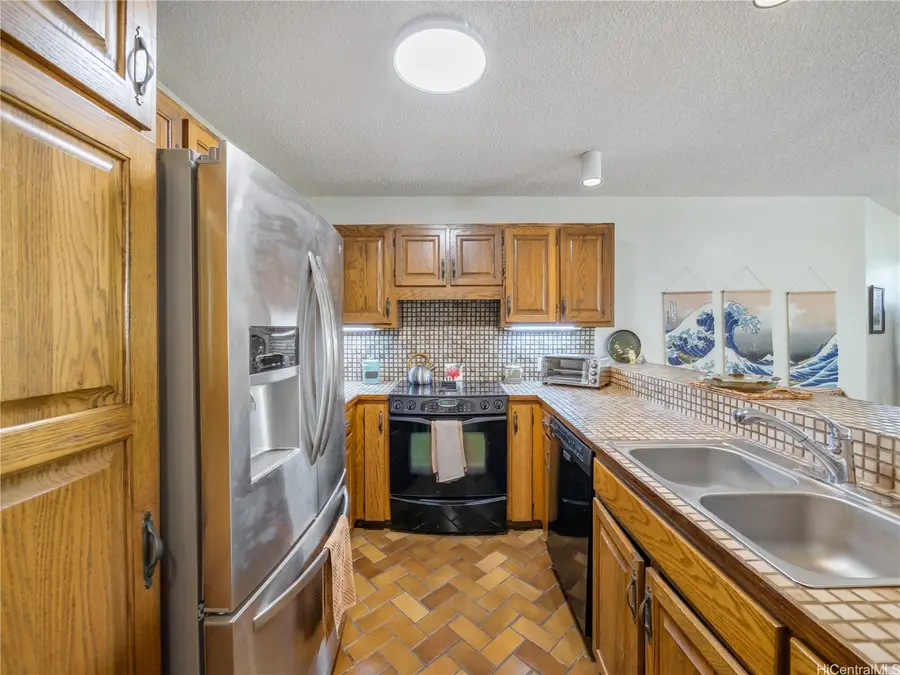 555 Hahaione Street #5C, Honolulu, HI 96825 - Image #3
