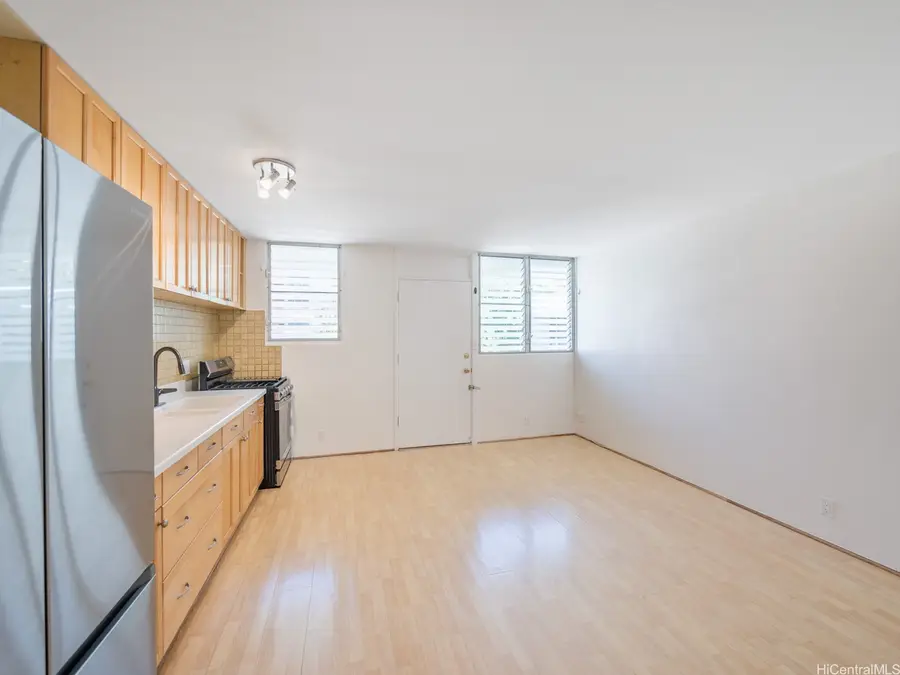 1036 Green Street #304, Honolulu, HI 96822 - Image #2