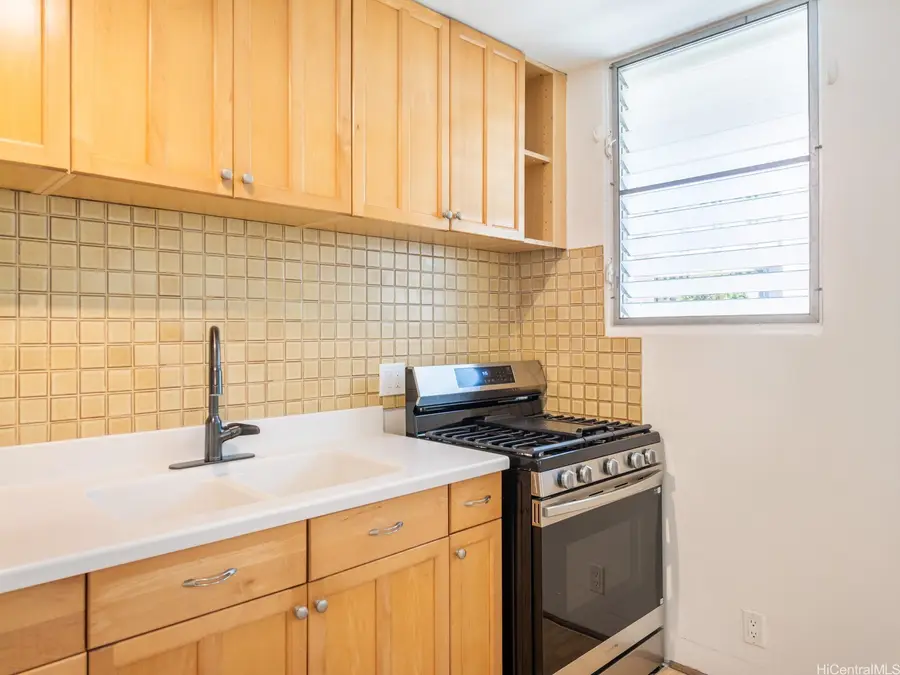 1036 Green Street #304, Honolulu, HI 96822 - Image #3