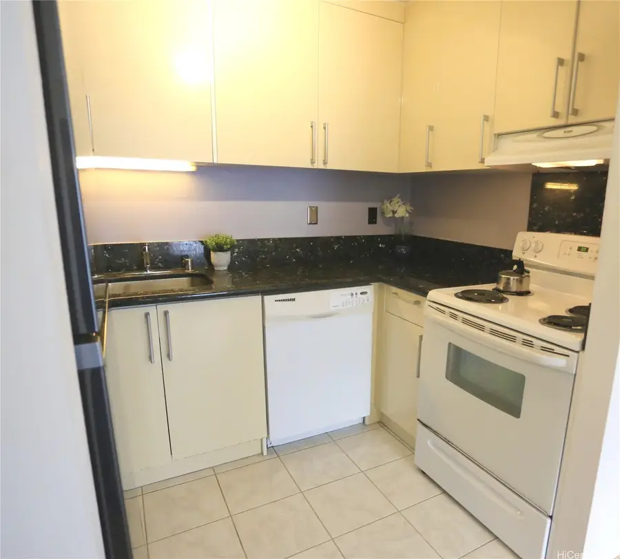 430 Keoniana Street #1201, Honolulu, HI 96815 - Image #3