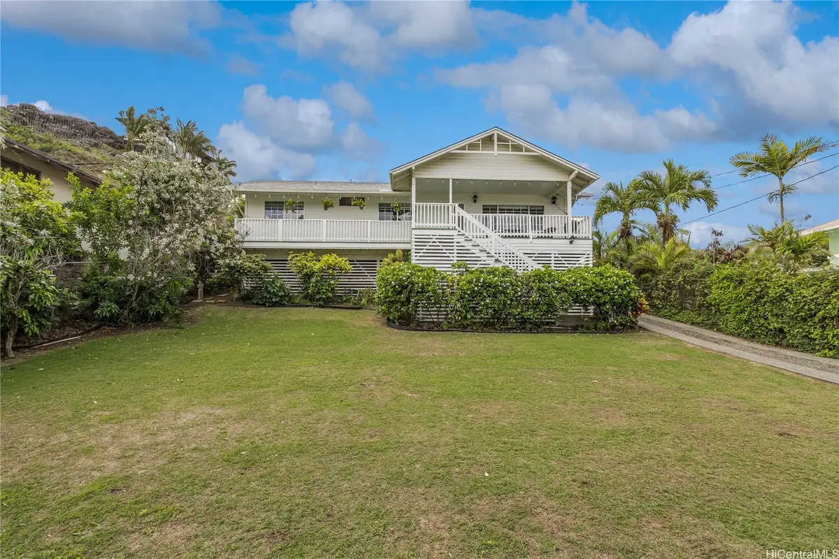 925 Aalapapa Drive, Kailua, HI 96734 - Image #1
