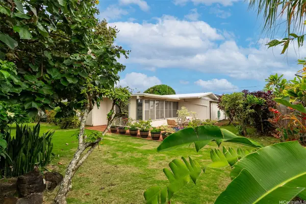 554 Ulukanu Street, Kailua, HI 96734