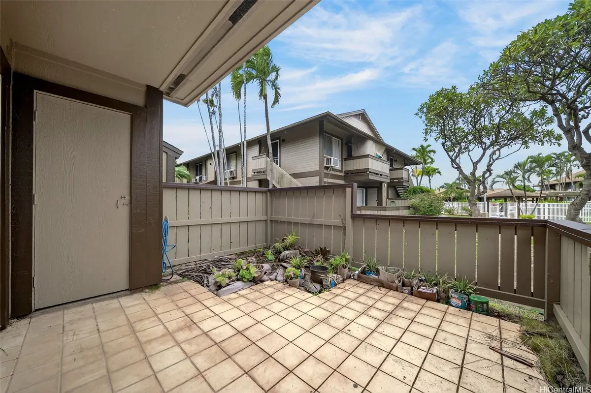 91-1059 Puamaeole Street #5E, Ewa Beach, HI 96706 - Image #1