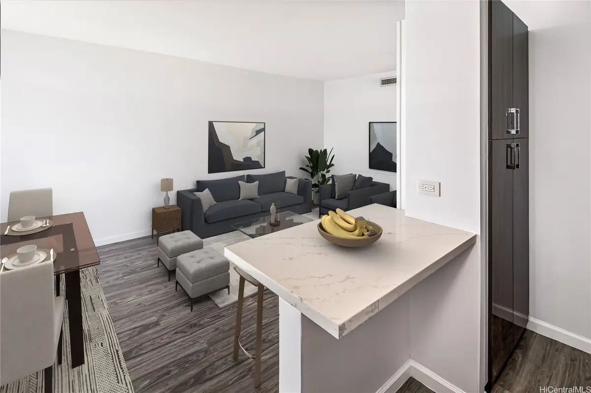 1077 Ala Napunani Street #401, Honolulu, HI 96818 - Image #1