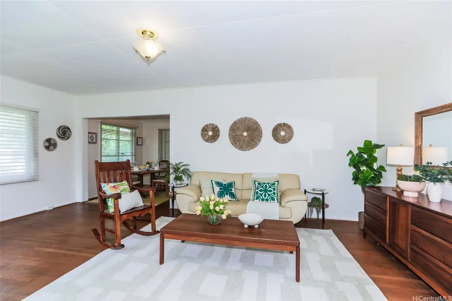 2654 Lowrey Avenue, Honolulu, HI 96822 - Image #2