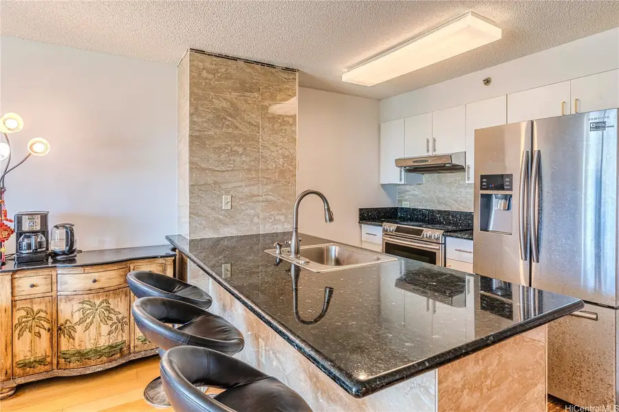 3009 Ala Makahala Place #1505, Honolulu, HI 96818 - Image #3