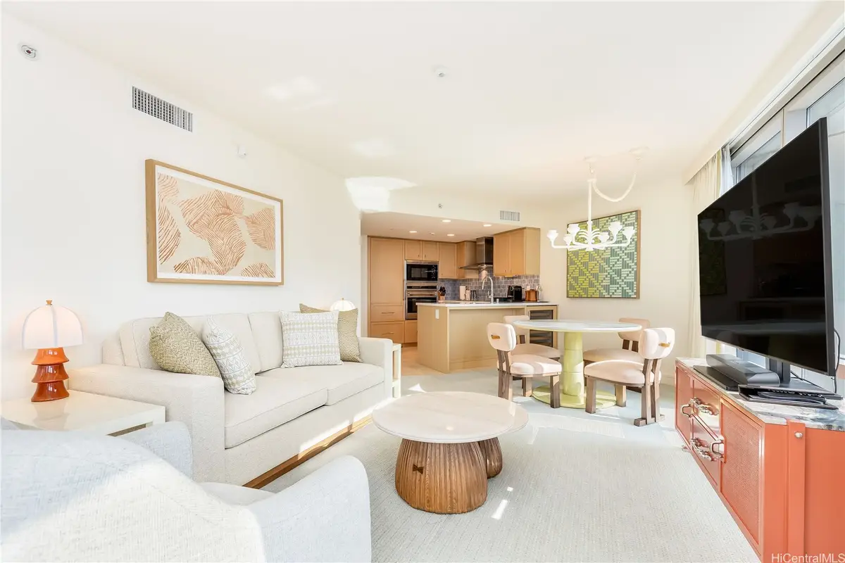 223 Saratoga Road #1622, Honolulu, HI 96815 - Image #1