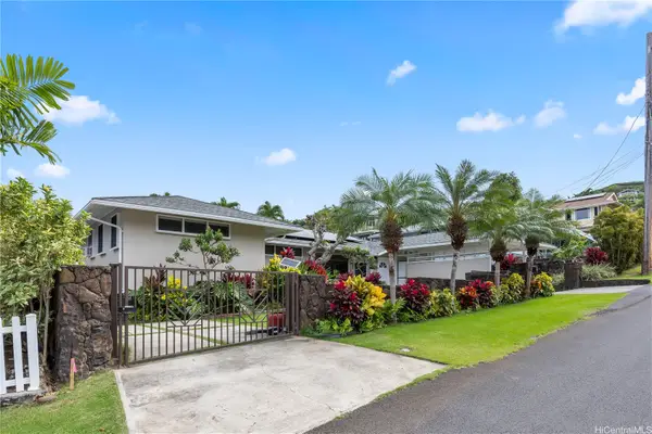 44-135 Kalenakai Place, Kaneohe, HI 96744