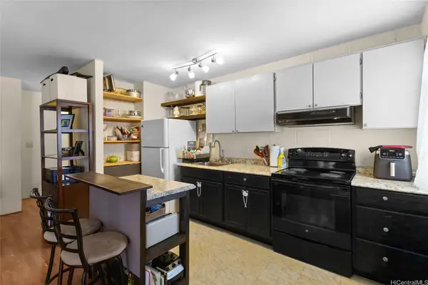 3230 Ala Ilima Street #402, Honolulu, HI 96818