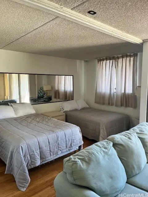 2240 Kuhio Avenue #1210, Honolulu, HI 96815