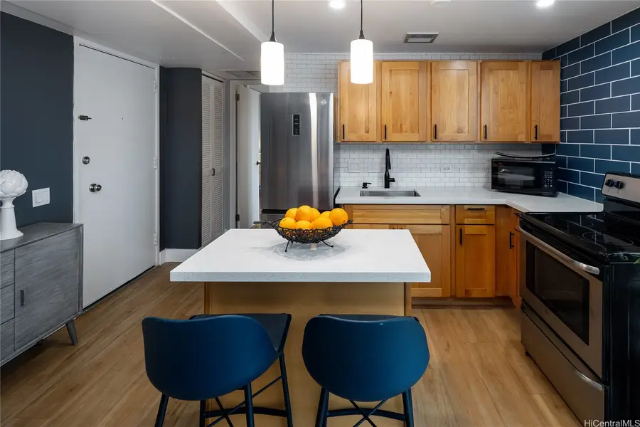 225 Queen Street #14C, Honolulu, HI 96813 - Image #2