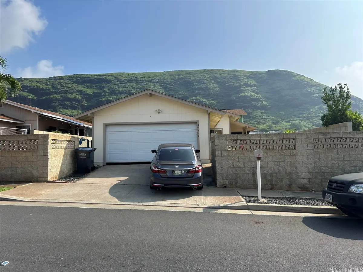 86-211 Moelua Street, Waianae, HI 96792 - Image #1