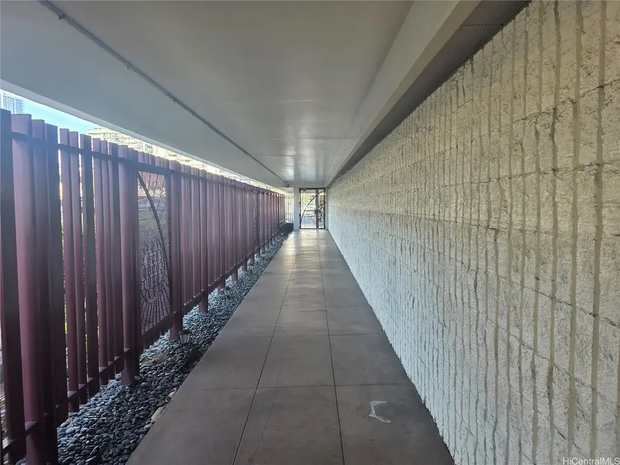 1655 Makaloa Street #2204, Honolulu, HI 96814 - Image #2