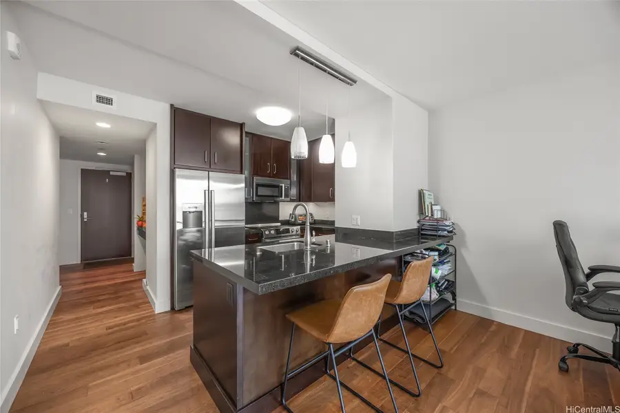 1189 Waimanu Street #4008, Honolulu, HI 96814 - Image #3