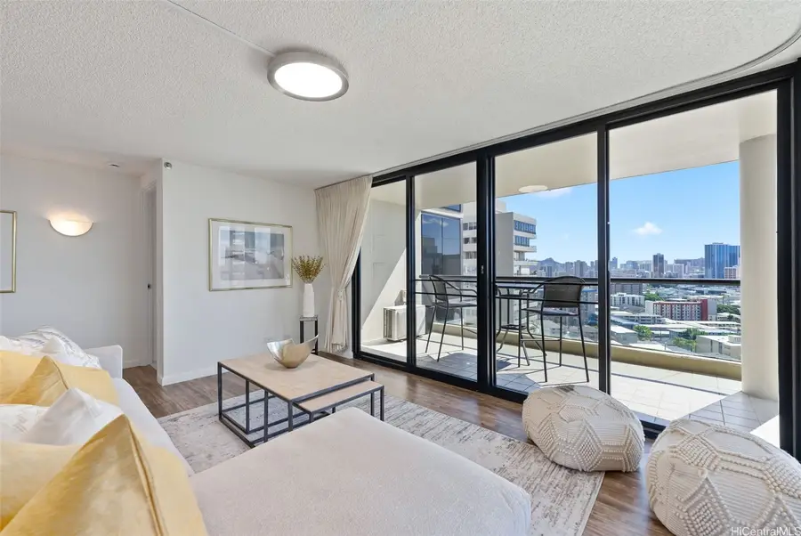 1015 Wilder Avenue #903, Honolulu, HI 96822 - Image #3