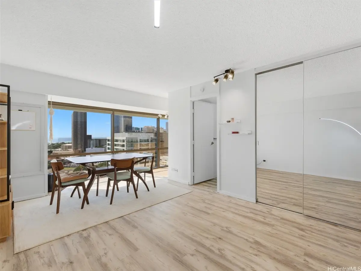 1750 Kalakaua Avenue #1903, Honolulu, HI 96826 - Image #1