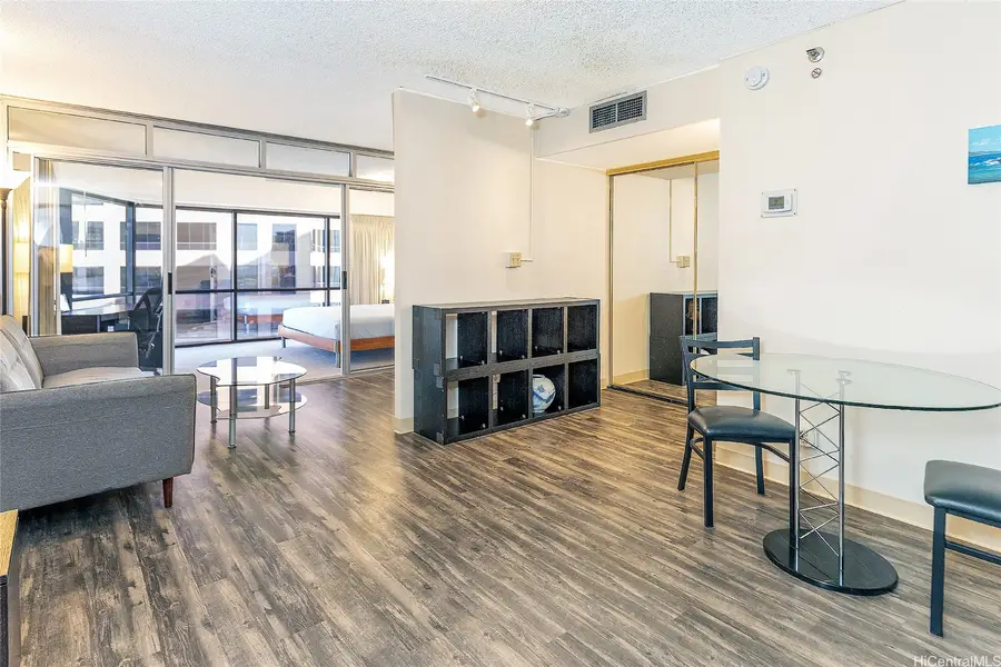 1088 Bishop Street #2001, Honolulu, HI 96813 - Image #2