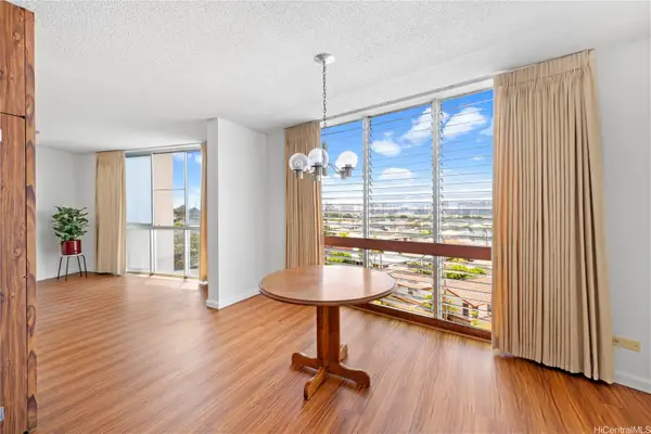 1139 9th Avenue #703, Honolulu, HI 96816