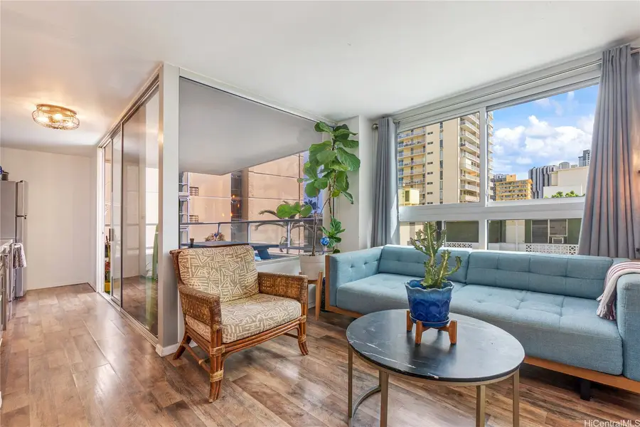 2421 Tusitala Street #401, Honolulu, HI 96815 - #2