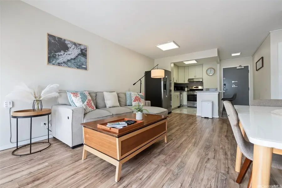 2465 Kuhio Avenue #710, Honolulu, HI 96815 - #2