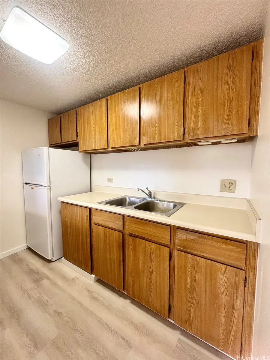 825 Coolidge Street #412, Honolulu, HI 96826 - #3